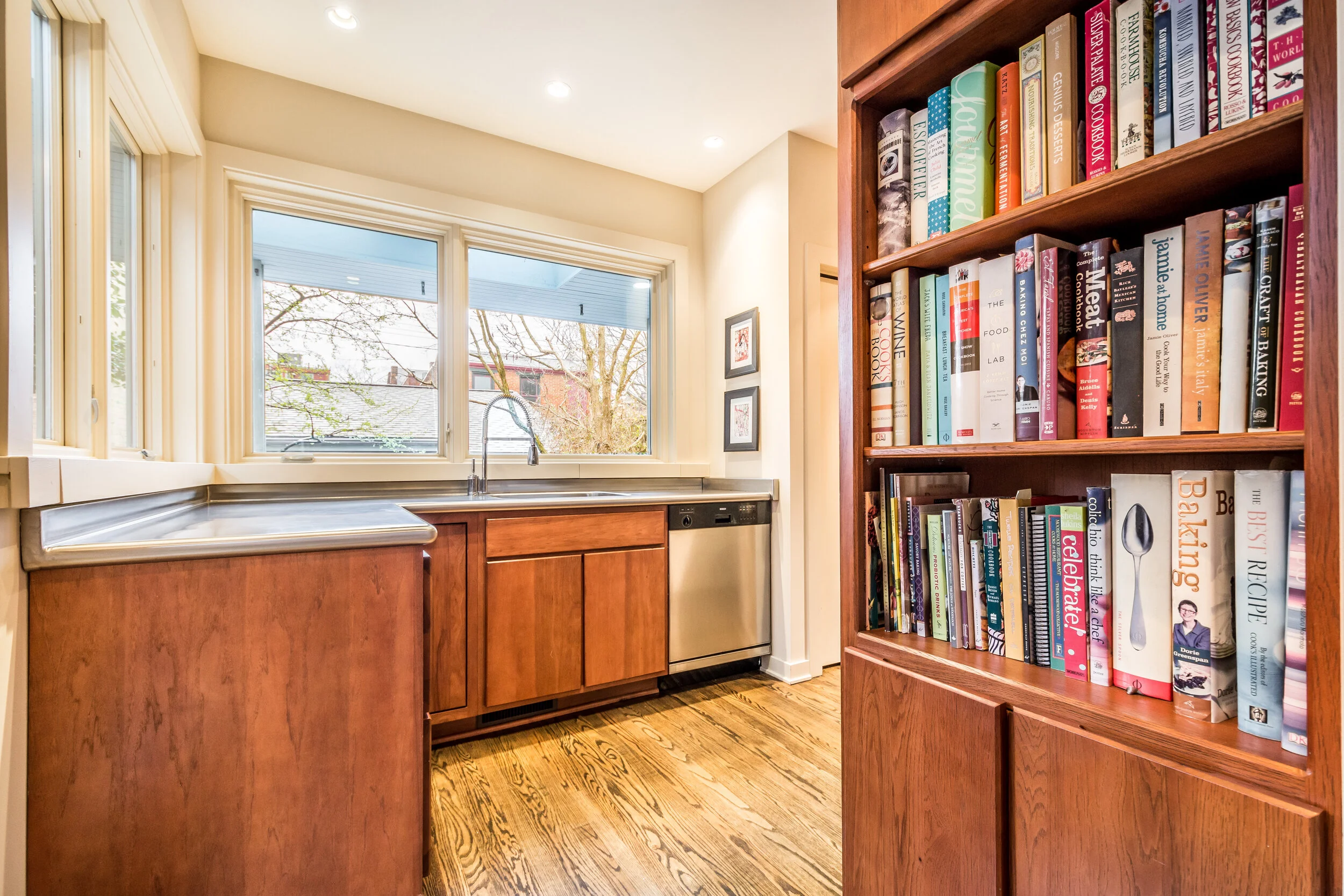 General 2 — 1225 Resaca Place