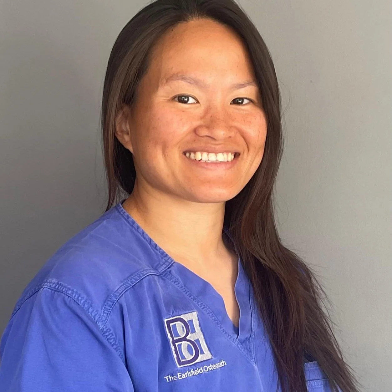 The third newbie to Back to Back. Free diver Bow!! She is actually just back from abroad treating Free divers. Bow is an osteopath with a background in strength training and coaching. Unlike many who grew up immersed in sport, she developed her love 