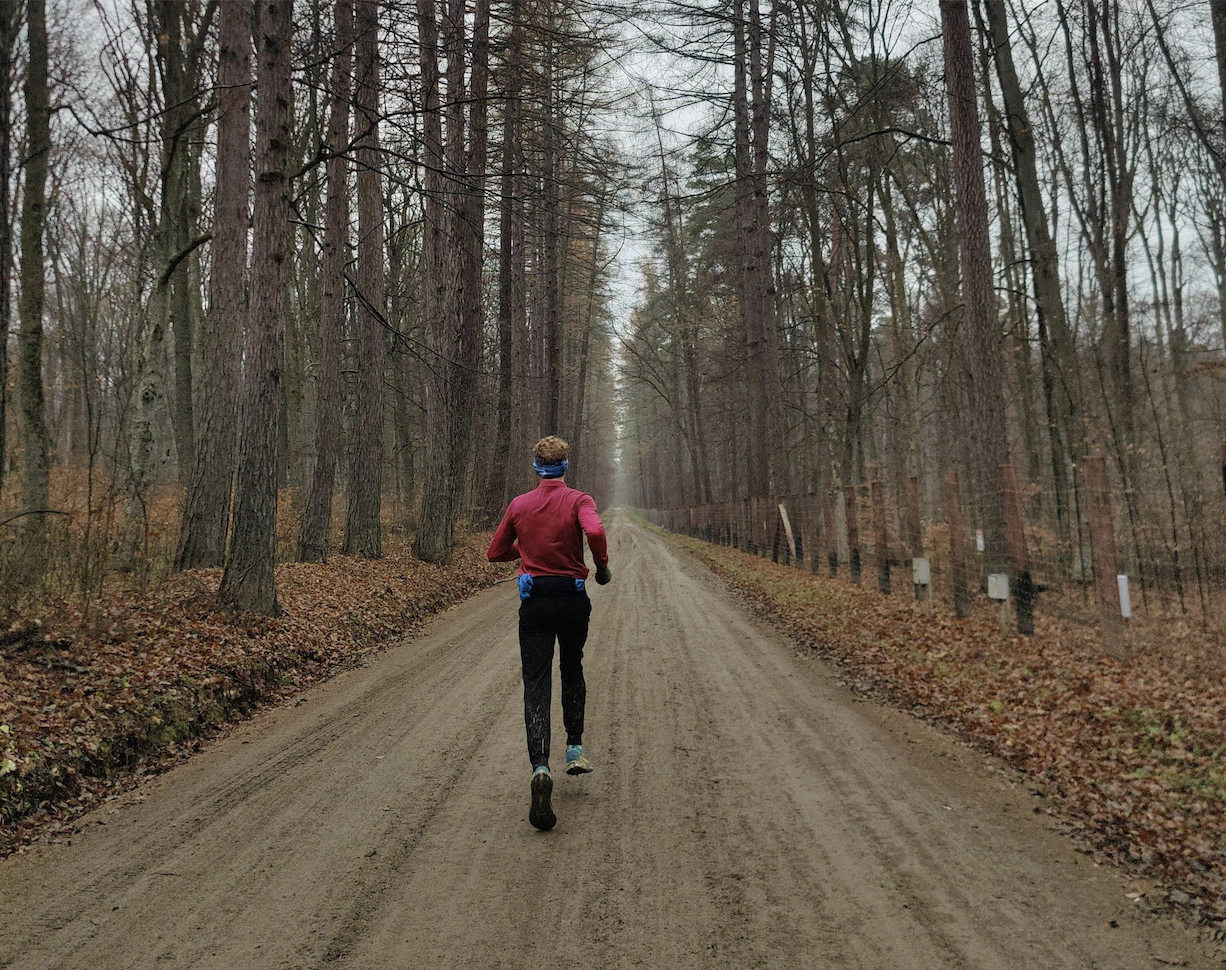 What I See in many Runners' Gaits Before They Get Injured.  