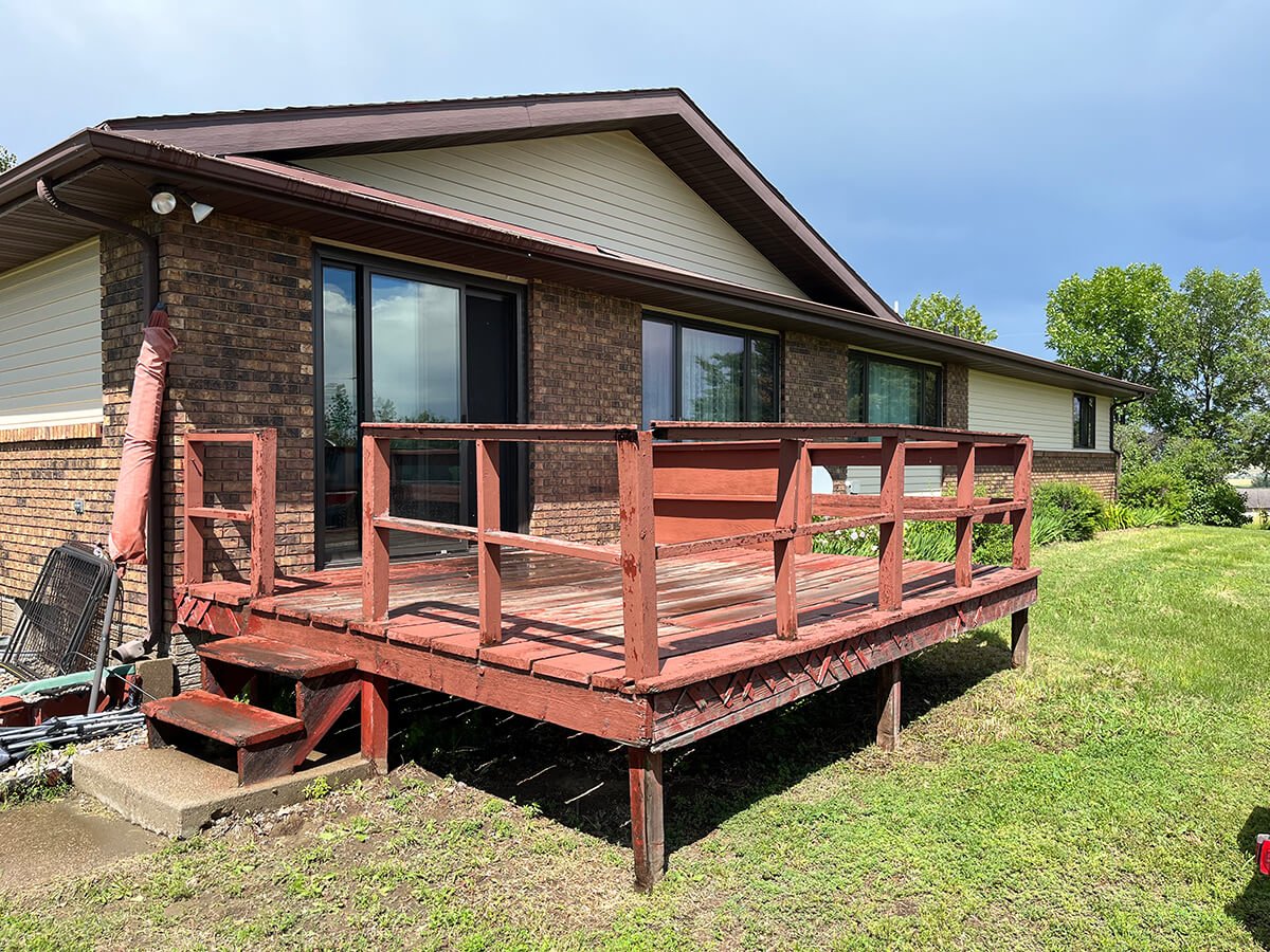 Old Bismarck deck ready for demolition
