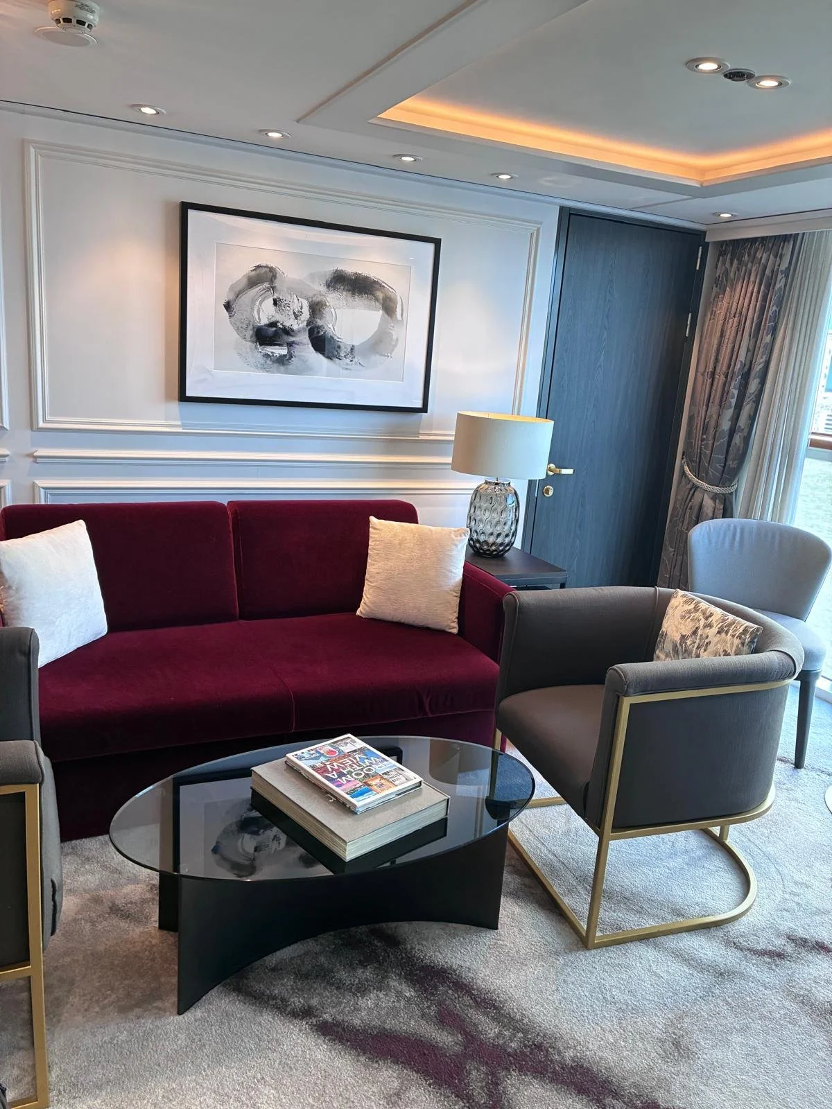 Debussy suite Living room.