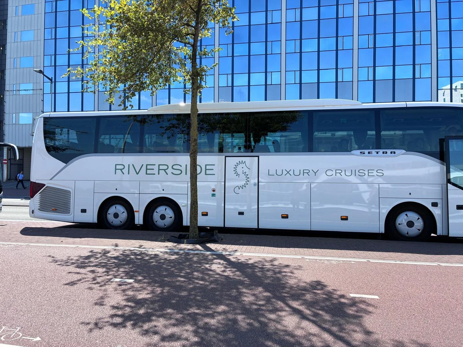 Riverside Luxury coach.