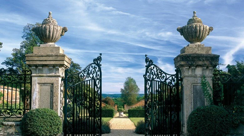 The Four Seasons, Hampshire