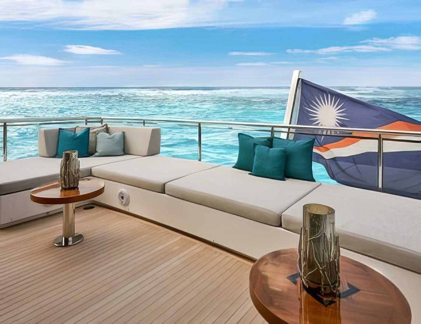 Flybridge Seti-topaz-upscale-4x.jpg