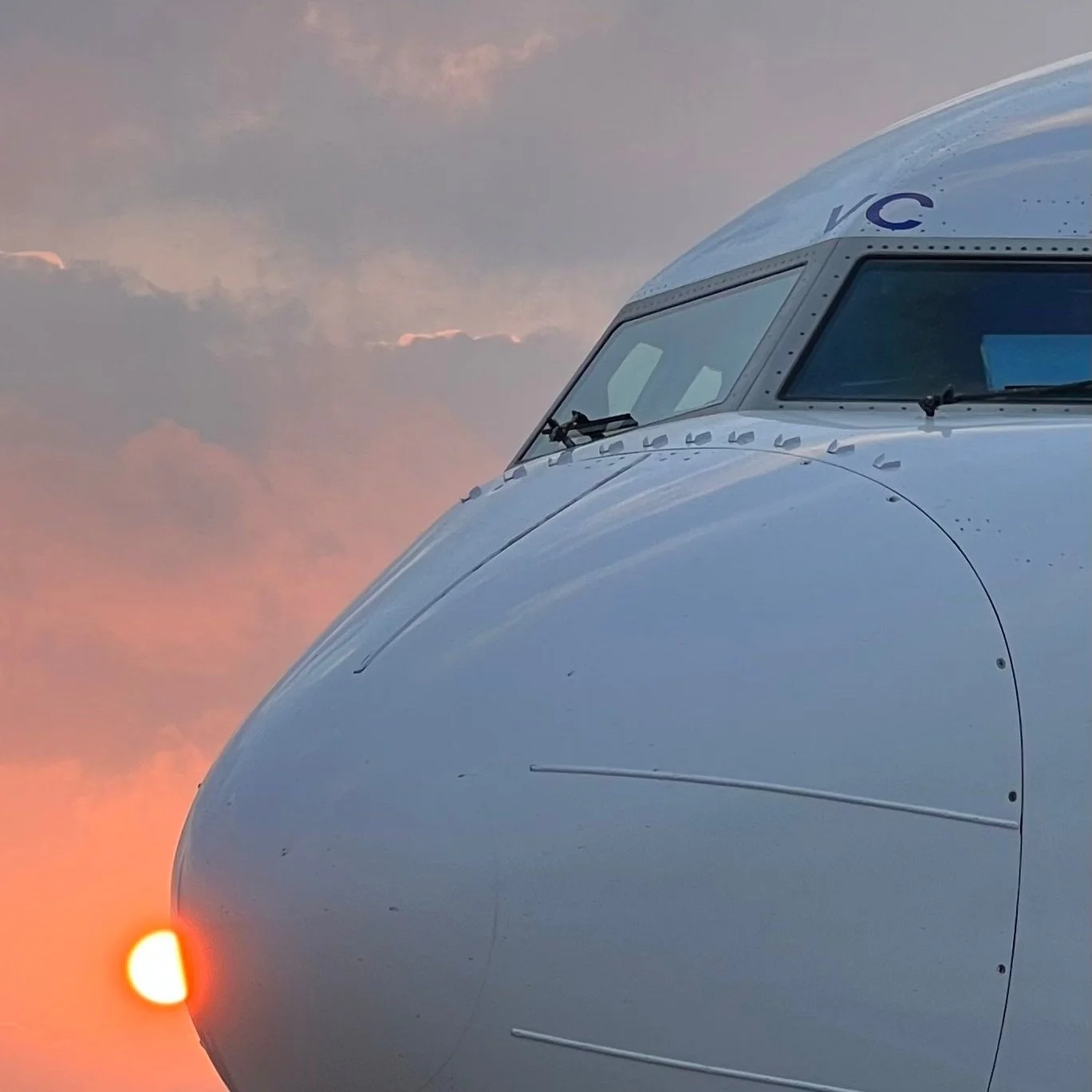 Essential Qualities to become pilot