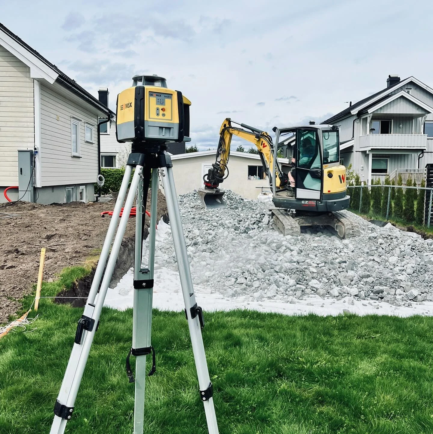 Underlag for terrasse og utehus 🏡🪴
#drenering #planering #skien #wackerneuson #geomax