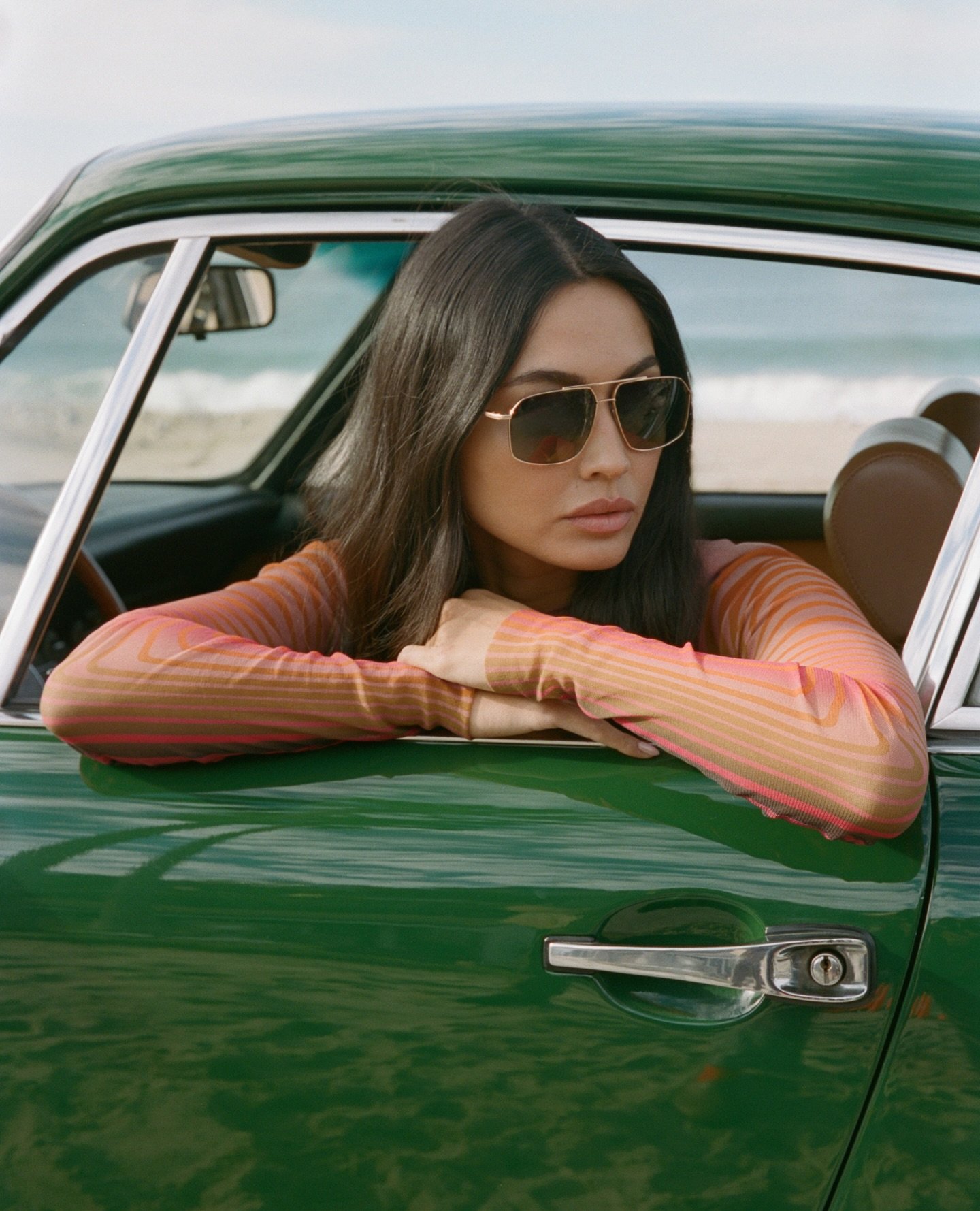 THE RENZO SUN | A minimalist masterpiece for every adventure.⁠
⁠
⁠
#BartonPerreira ⁠
#Sunglasses⁠
#SS24⁠
#TheRenzo