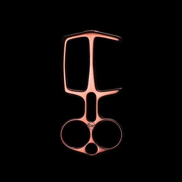 happy #Midsummer / #Juneteenth!
Enjoy the simple things. Simple is beautiful both in design &amp; life.
&bull;
#iore #spacekey #dooropener #touchtool #antibacterialcopper #finnishdesign #nordicdesign #personalprotectiveequipment #antibacterialpropert