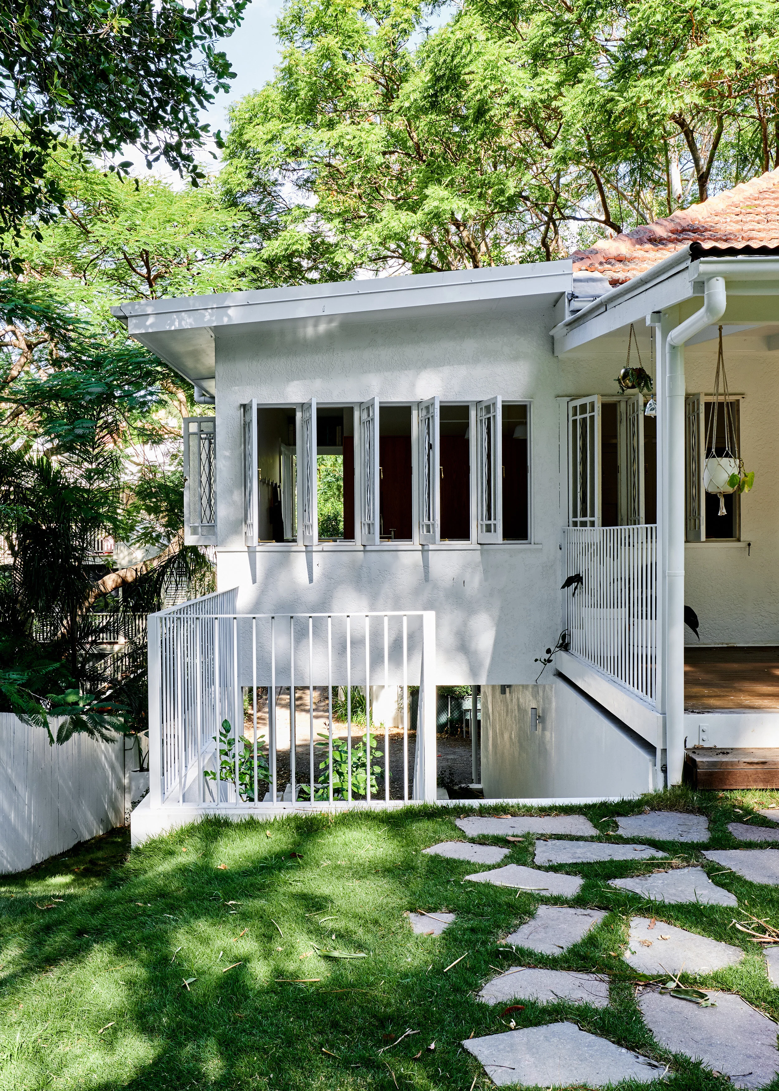 Mylne_Bramble Tce_30_2500.jpg