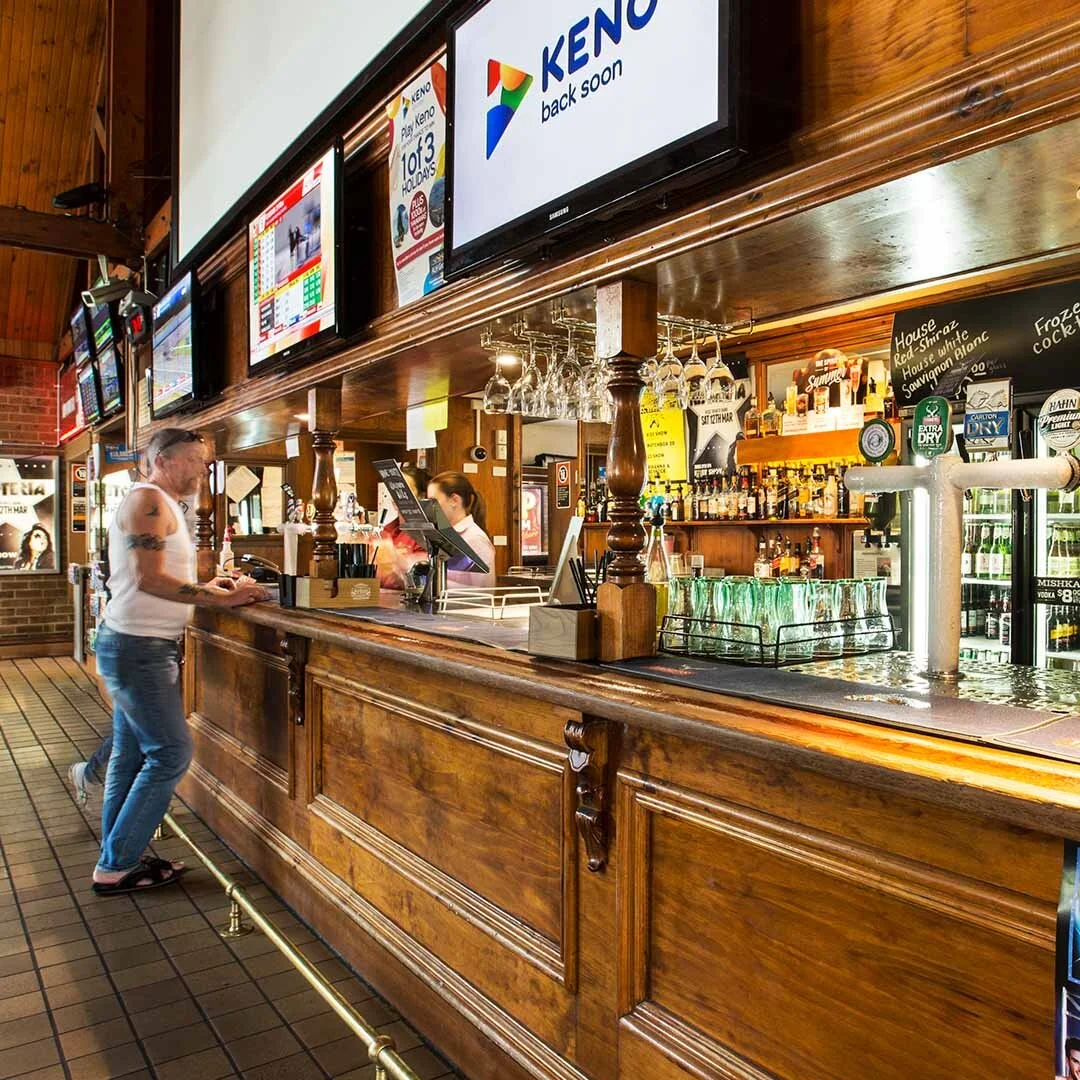 Eat-Supp Content-Sports Bar-Square.jpg