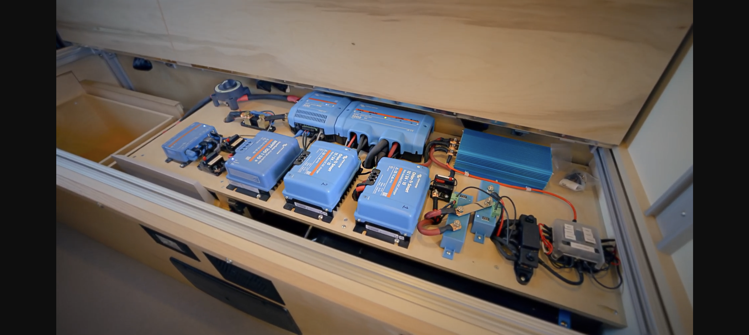 Custom Electrical, Van Modifications, Solar, Batteries, wiring 