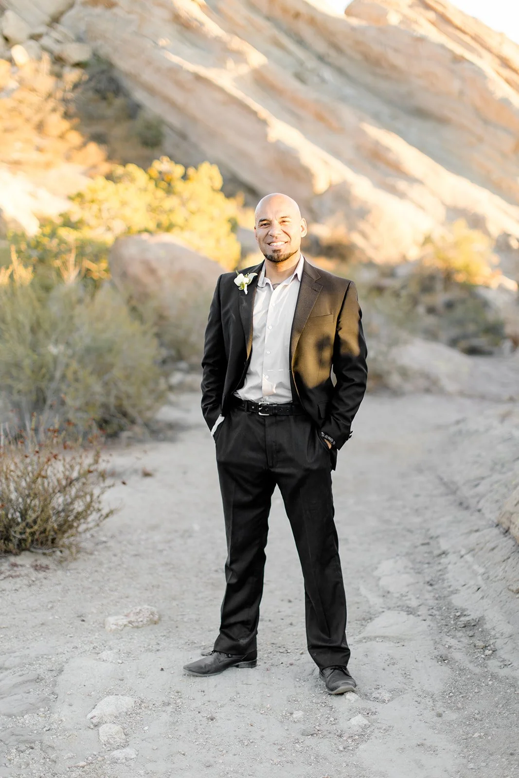 groom at Vasquez Rocks, sunset
