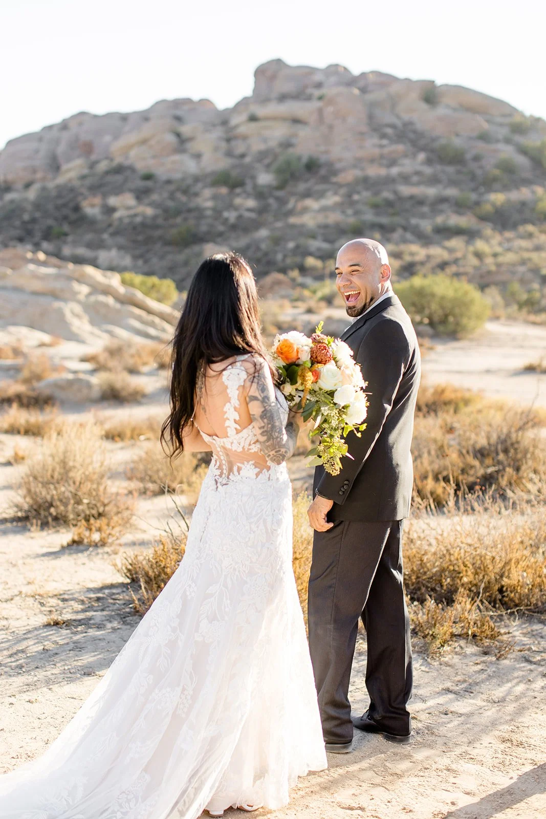 Eloplement Couple at Vasquez Rocks, first looks