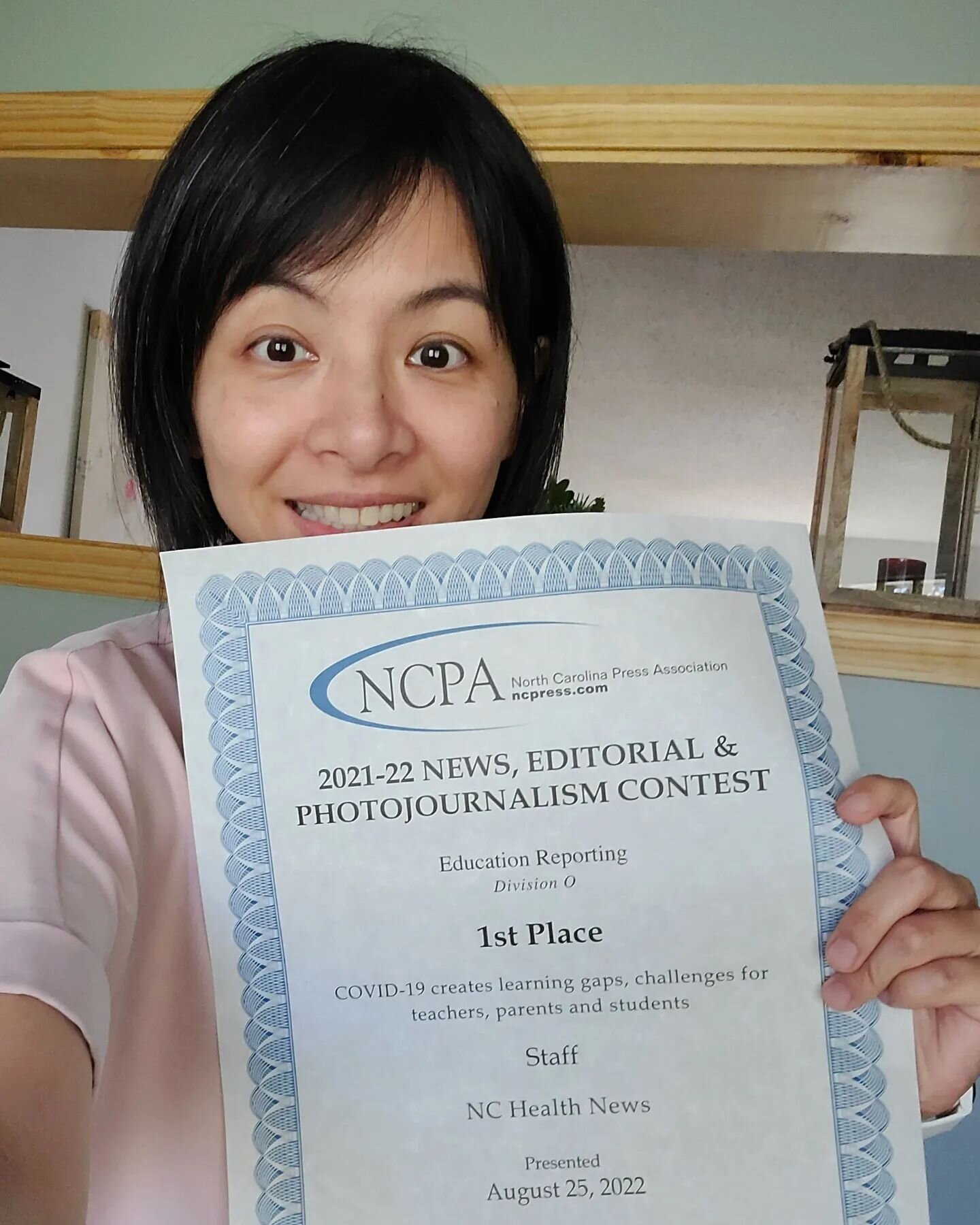 I won a journalism prize...!?

One of my stories won a team prize when I part-time interned last year. It's my very first published story so I'm surprised!

Amid dissertation writing &amp; PhD defense, husband's dissertation writing &amp; his PhD def
