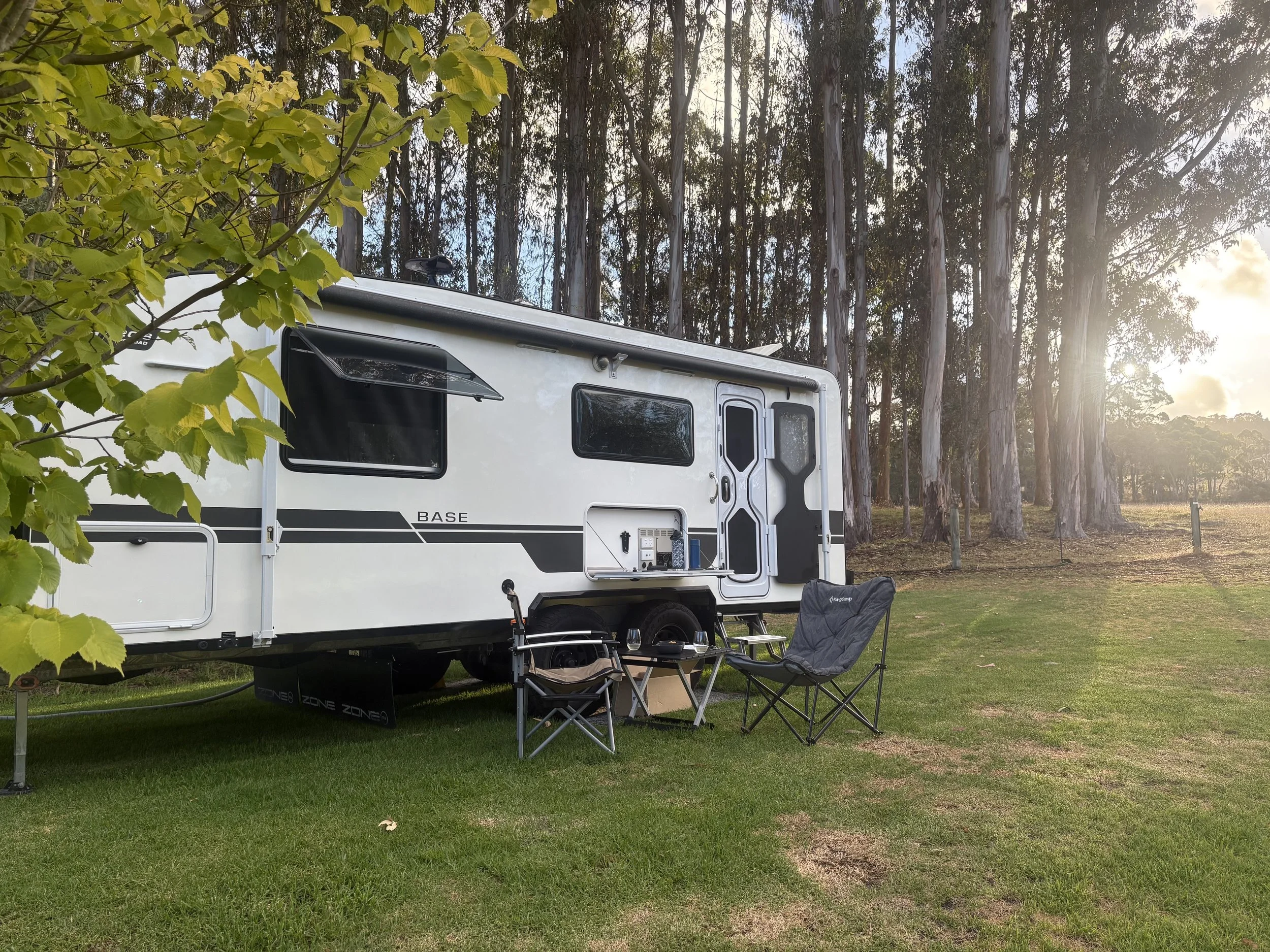 Understanding Your Off-Grid Power System: How Solar Panels, Batteries, Inverters, and Chargers Work Together to Meet Your Energy Needs