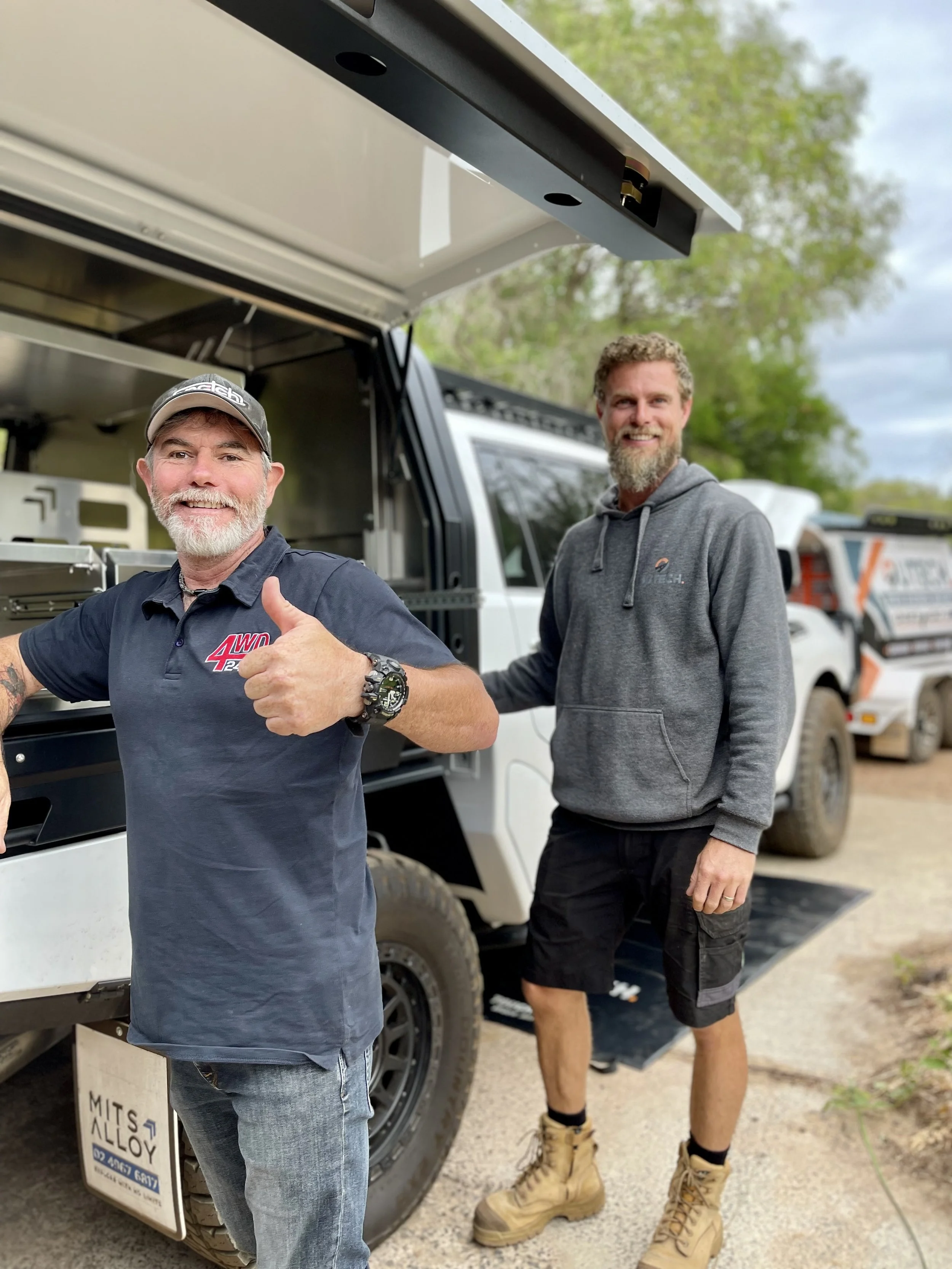 4WD 12V auto electrician, 240V Electrics and accessories for off road camping. 12 volt power setup for 4WD off-grid system