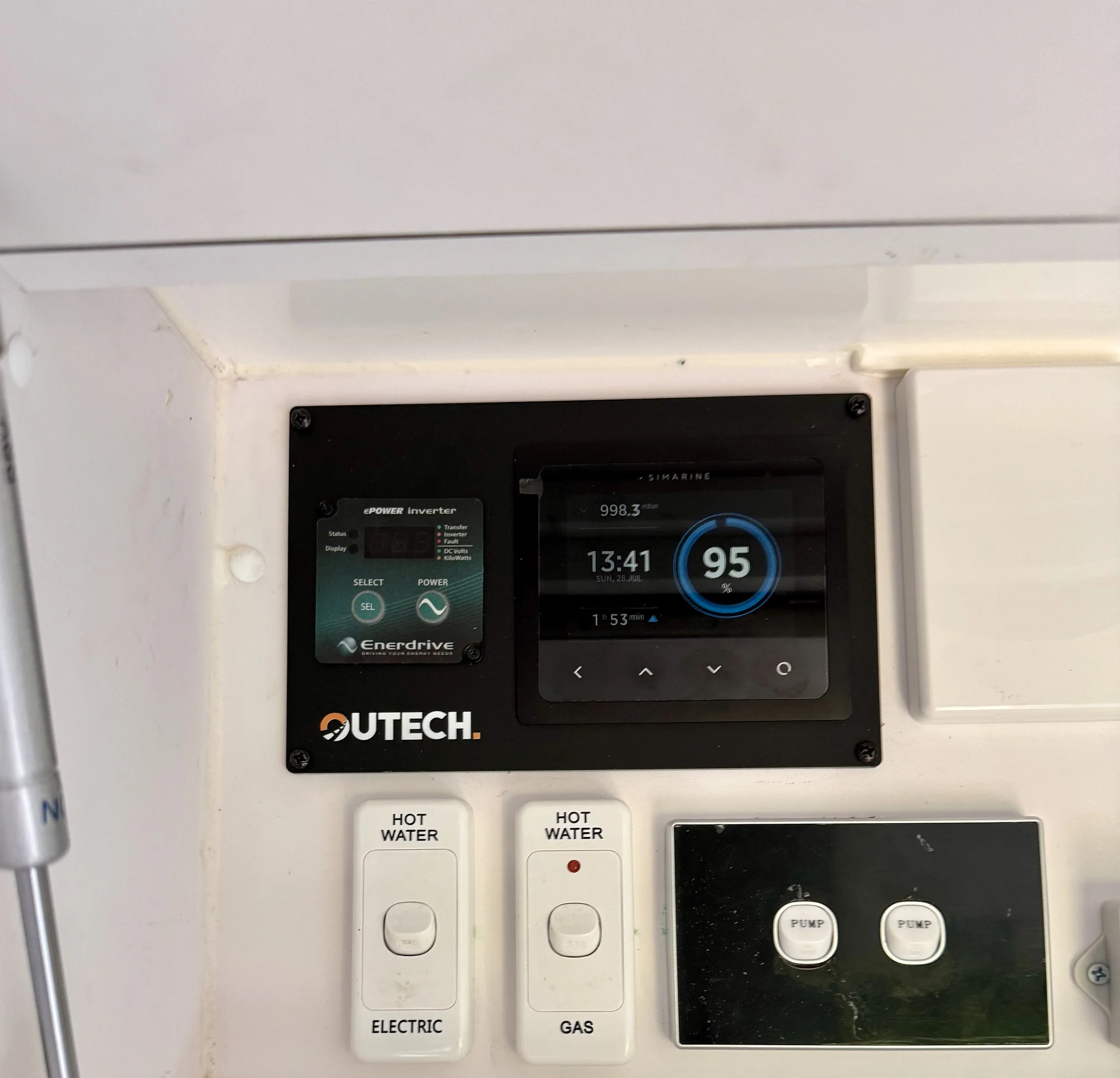 Simarine Pico Caravan Battery Monitoring and Battery Management System