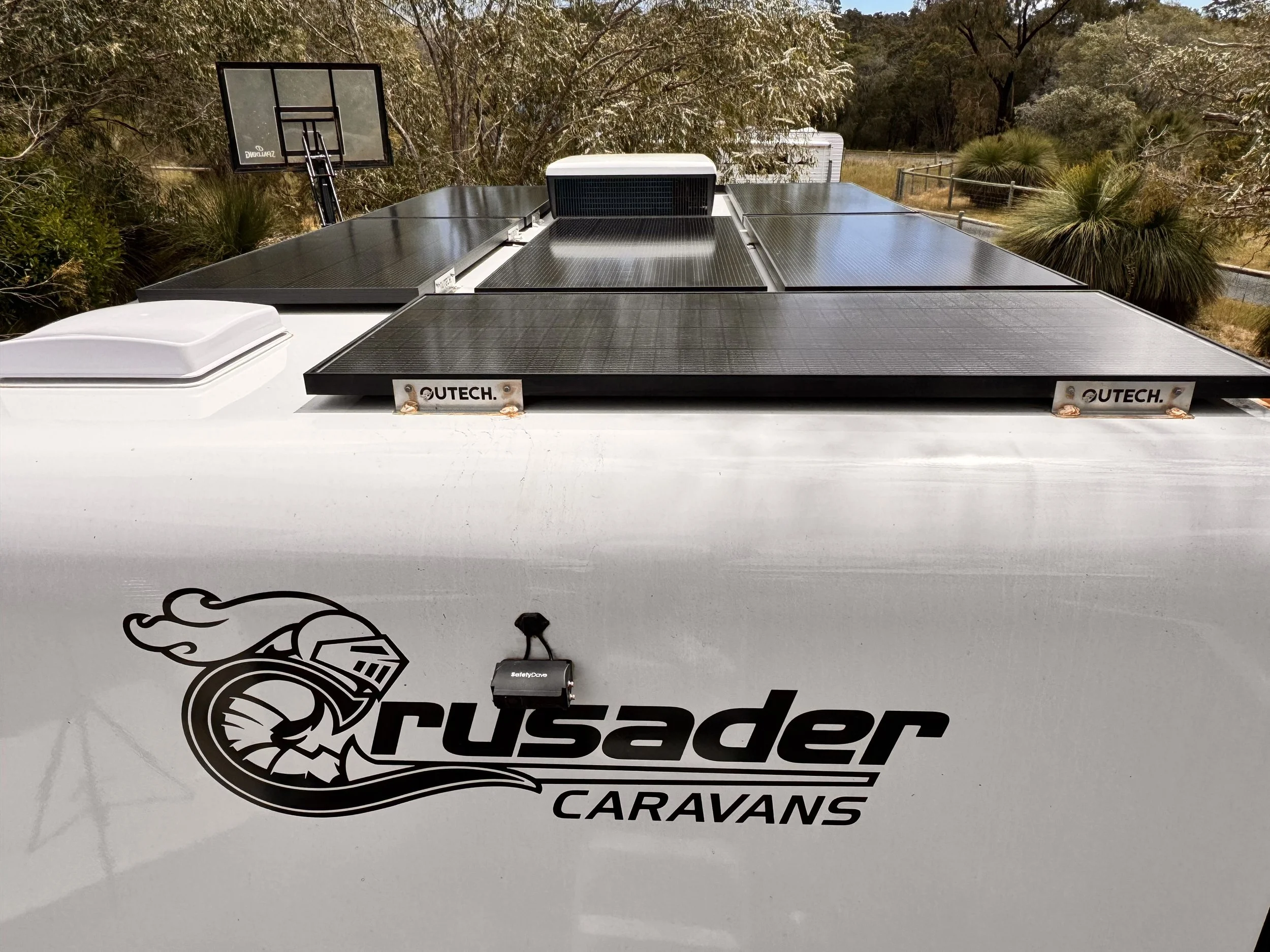 Solar and Lithium Battery power upgrade in Crusader Caravan