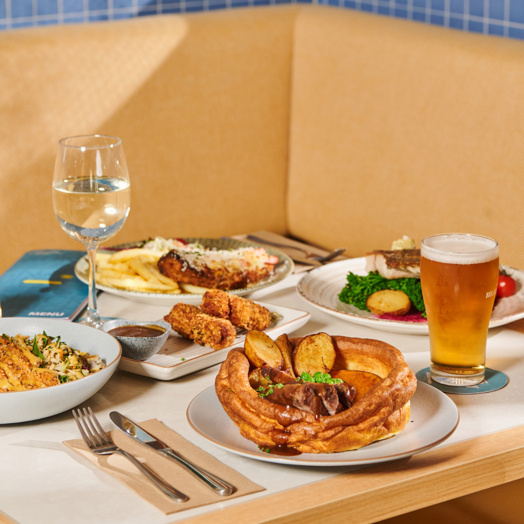 Golden Beach Tavern Gallery 1 (3).png