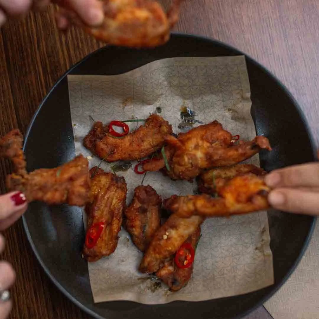 Eat-Supp Content-Sports Bar-Square.jpg