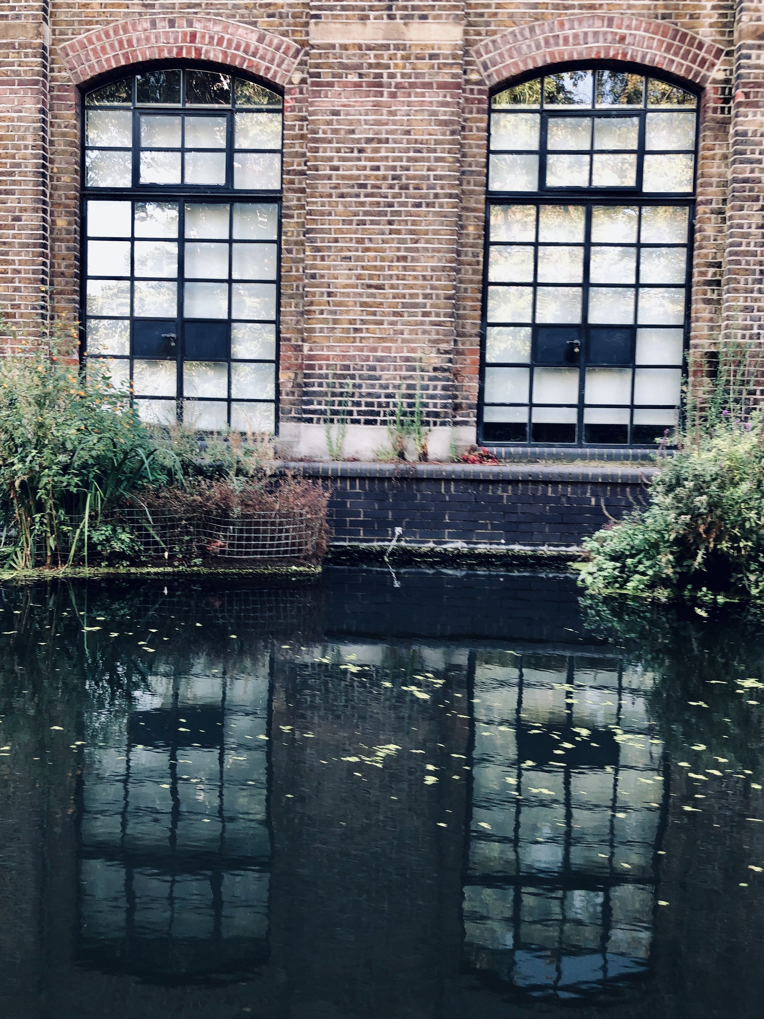 1. By Regent’s Canal