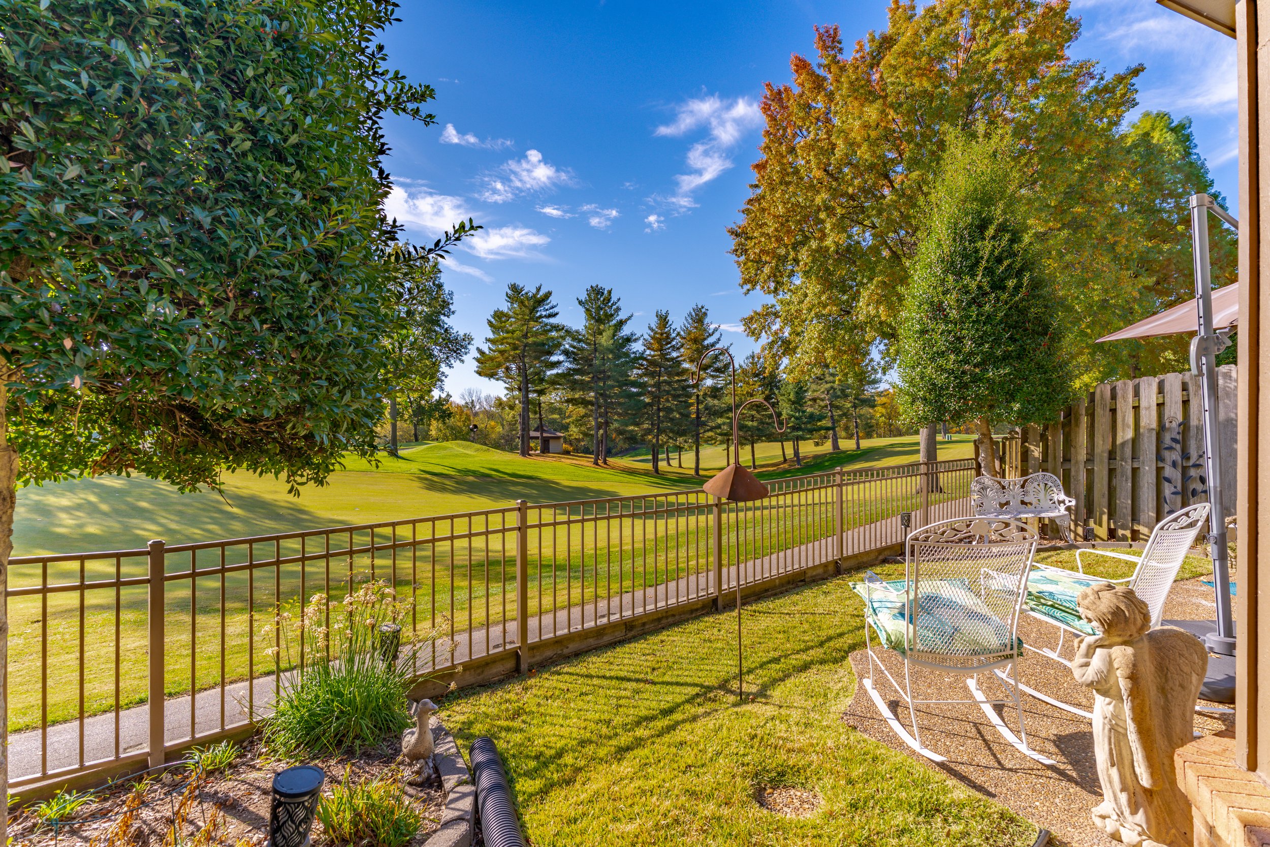 113 Hartin Dr-EXT-12.jpg