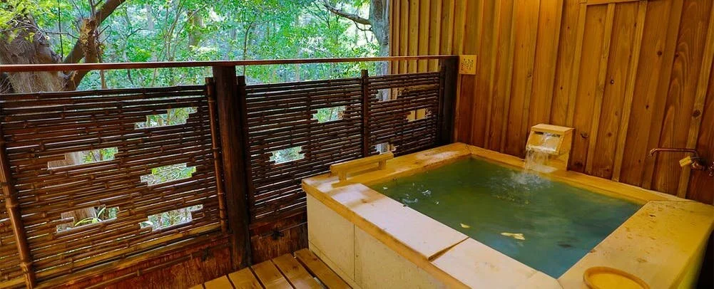 a_tp_bath_04_200413.jpg
