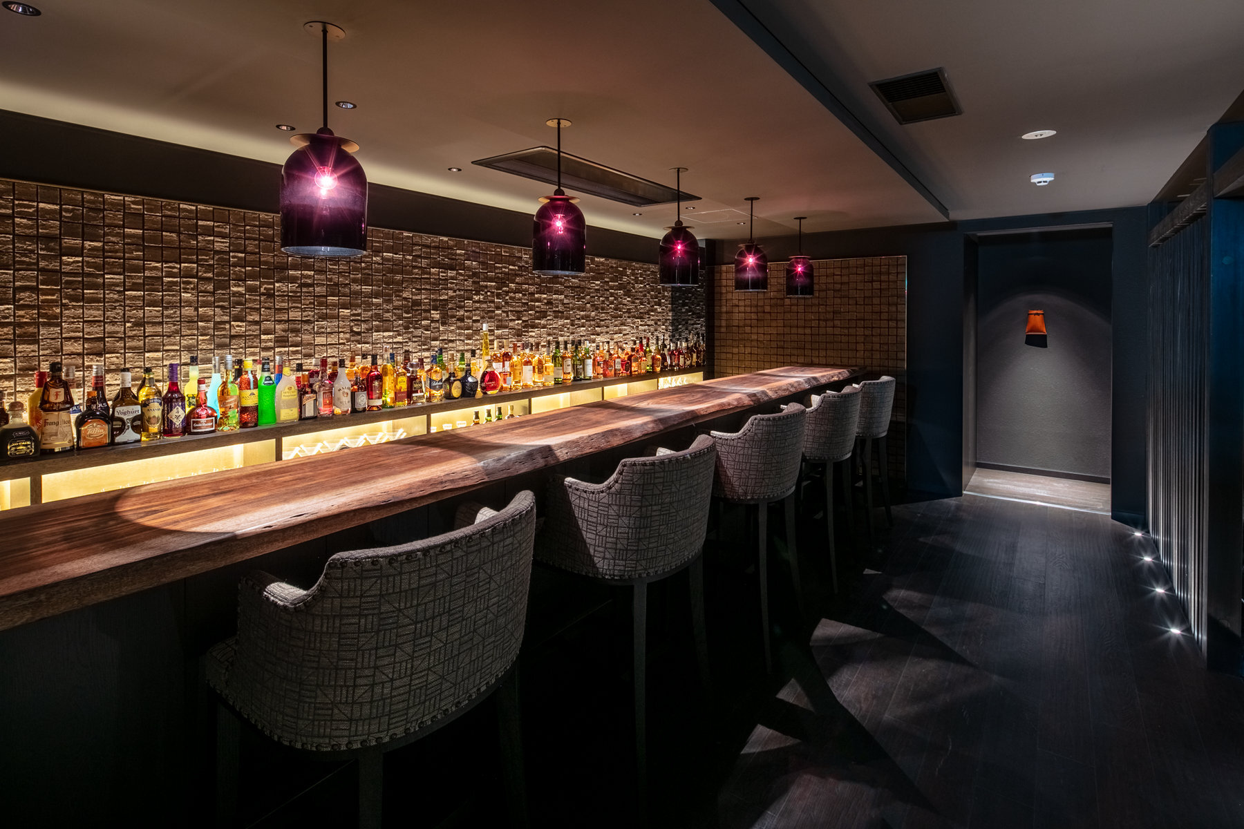 2 Facilities 2 Bar.jpg