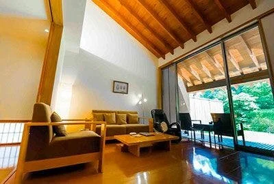 b_02_191205.jpg