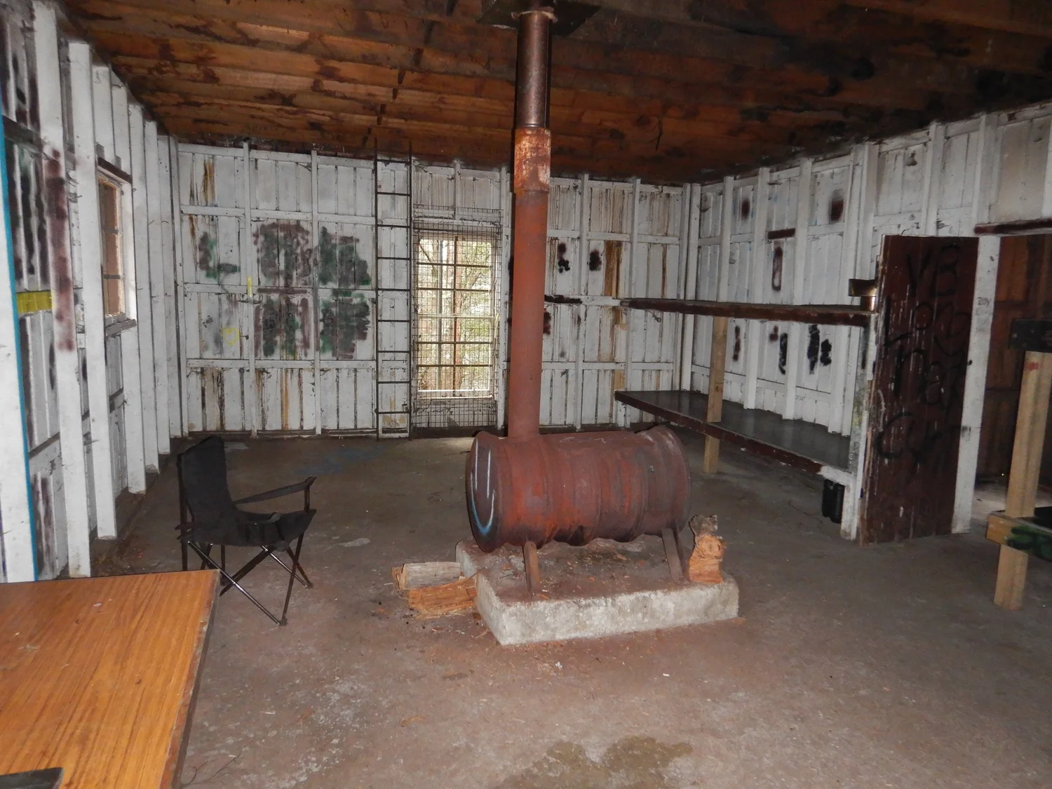 Huntsman Hide-away — Mountain Huts Australia