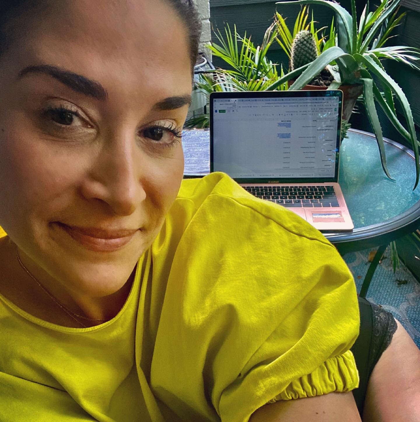 You know those moments when you are overwhelmed with gratitude for the abundance and flow of life? 

This is that. ☀️🍀🌊🙏🏼

#choosejoy #lifepurpose #foundit 
#serve #abundancemindset #gratefulaf 
#selfdiscovery #innerwork #certifiedlifecoach #spir