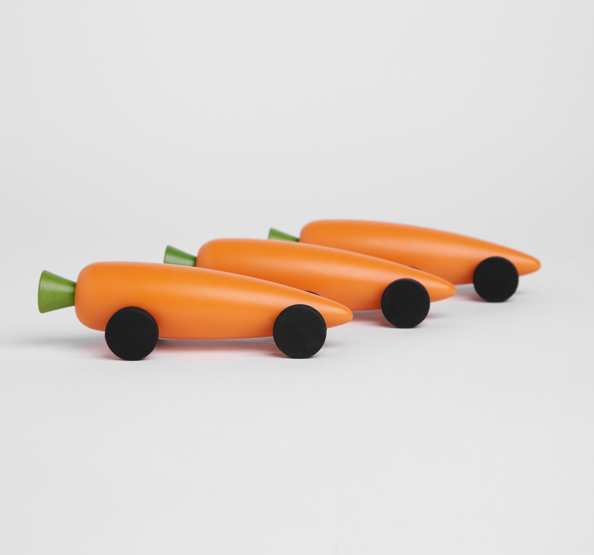 Carrot Racing Car — EO PLAY
