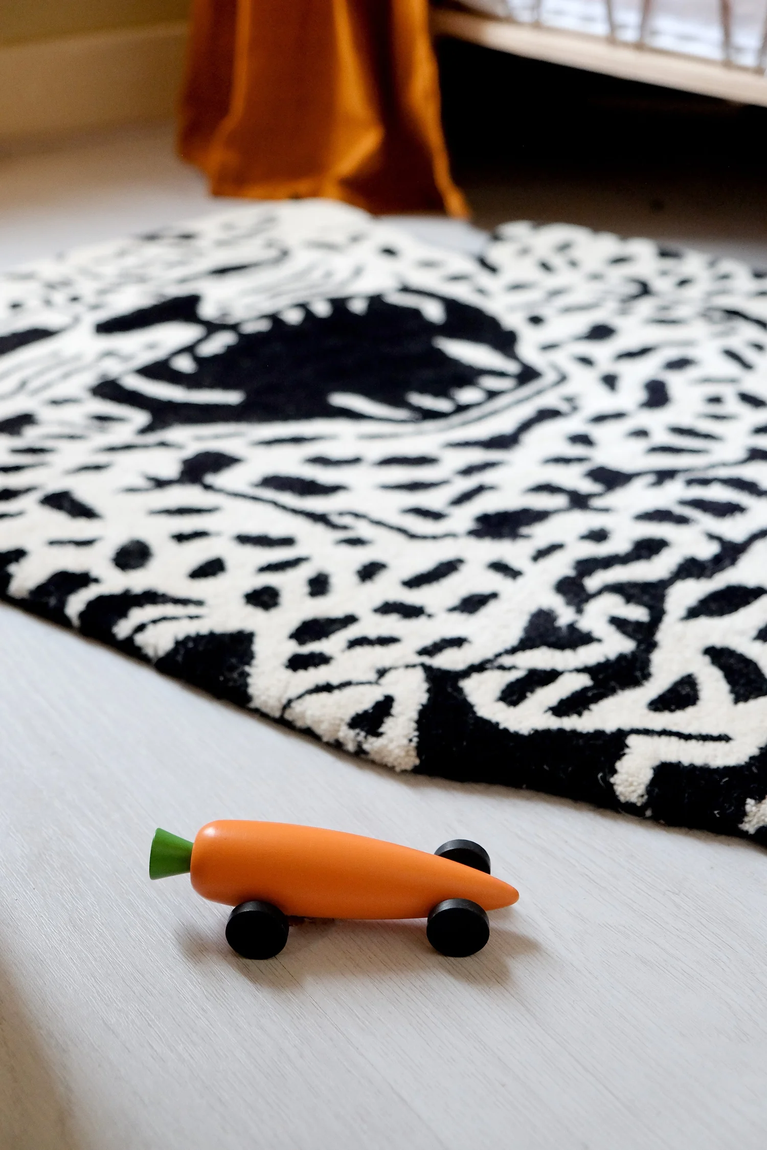 Carrot Racing Car — EO PLAY