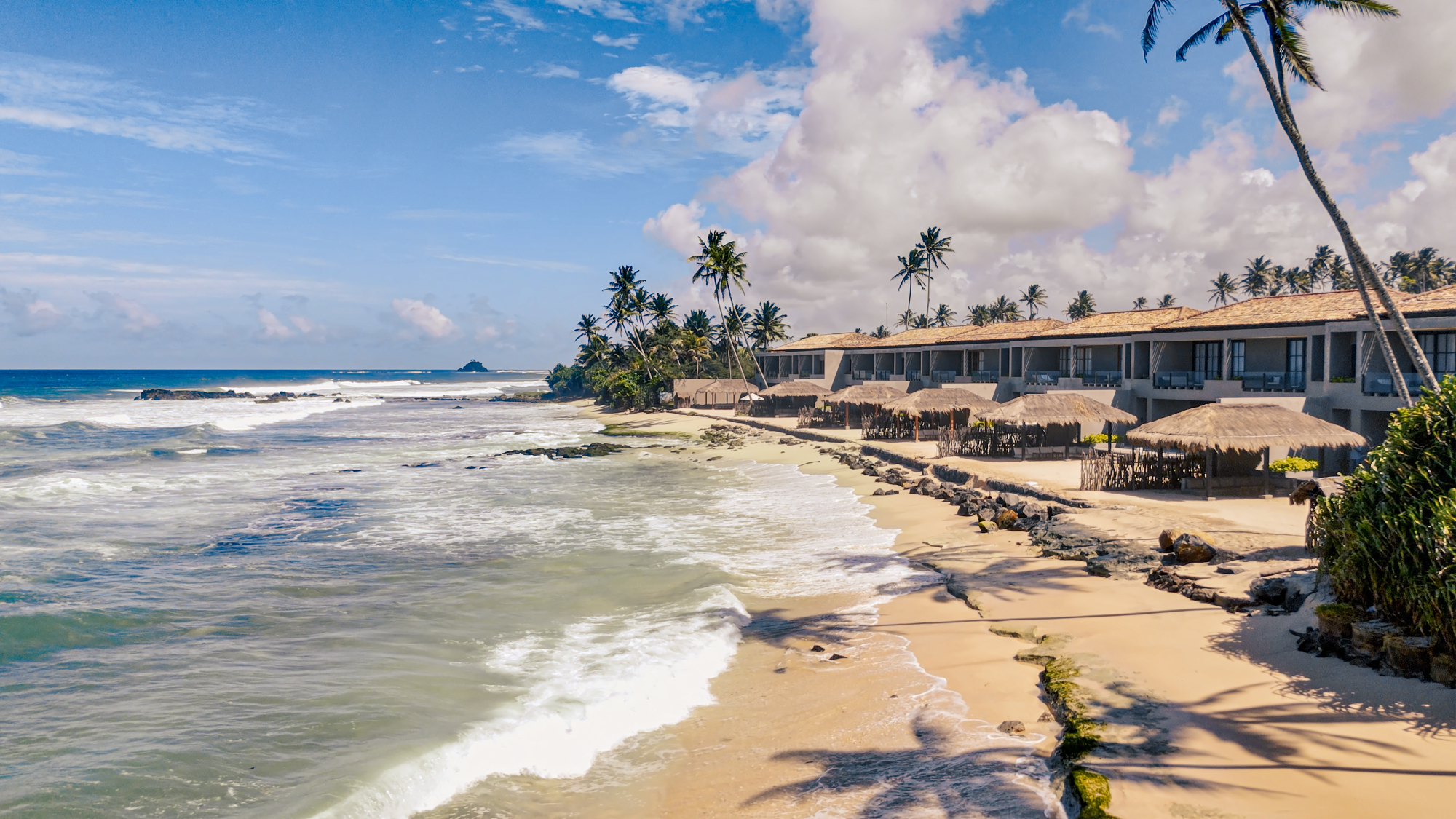 The Six - Beach villas.png
