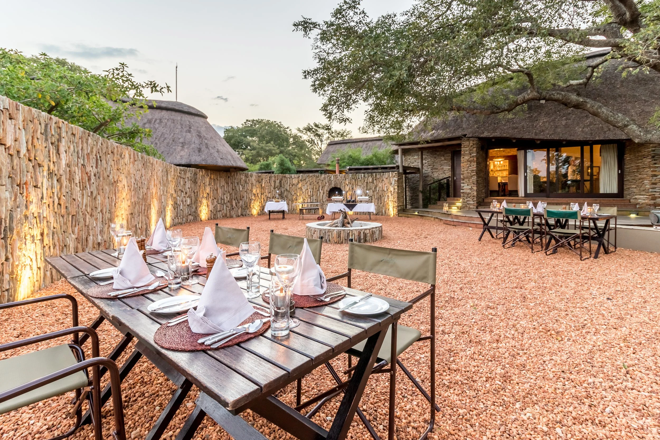 Boma Pictures (9).jpg