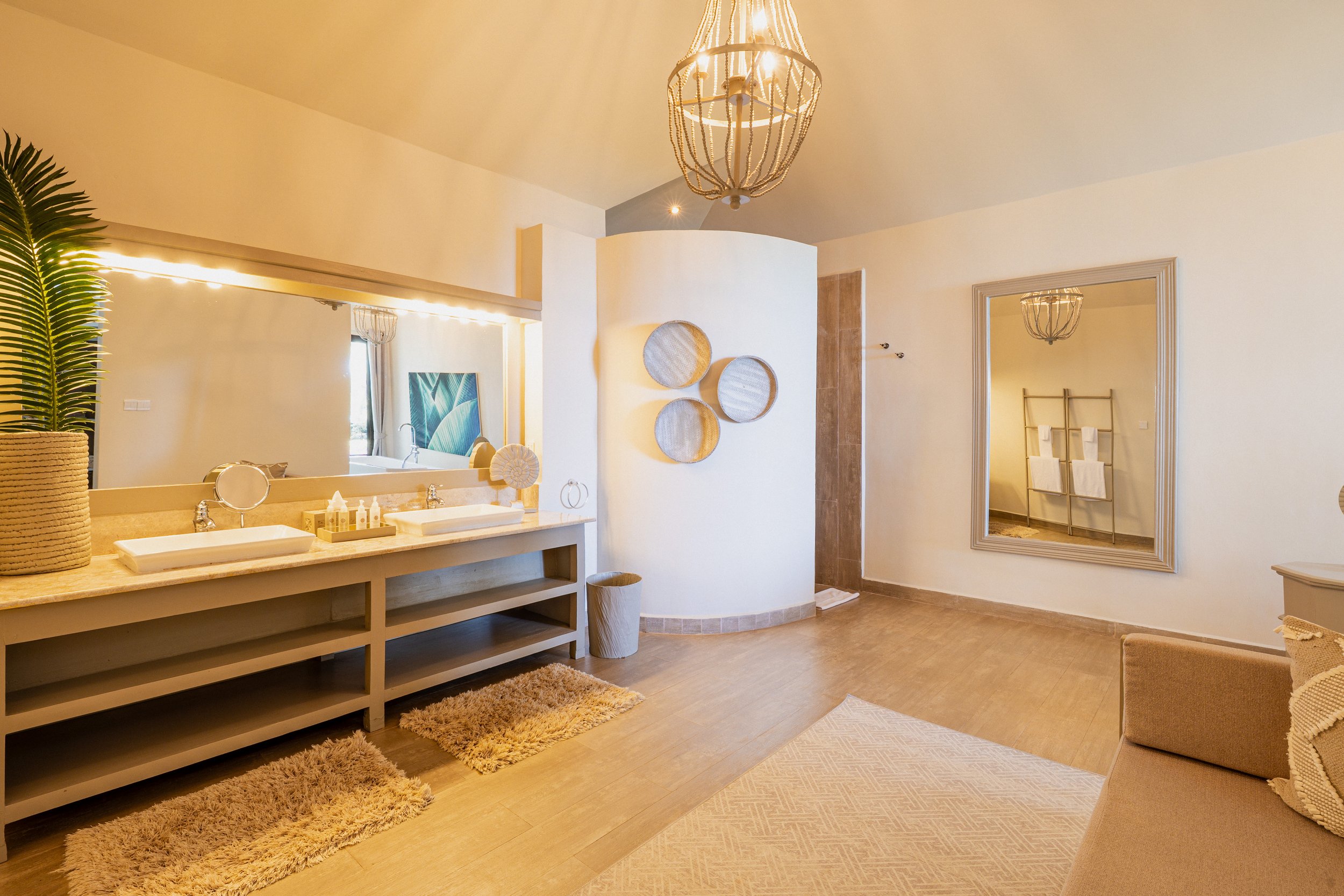 zawadi-villa-bathroom.jpg