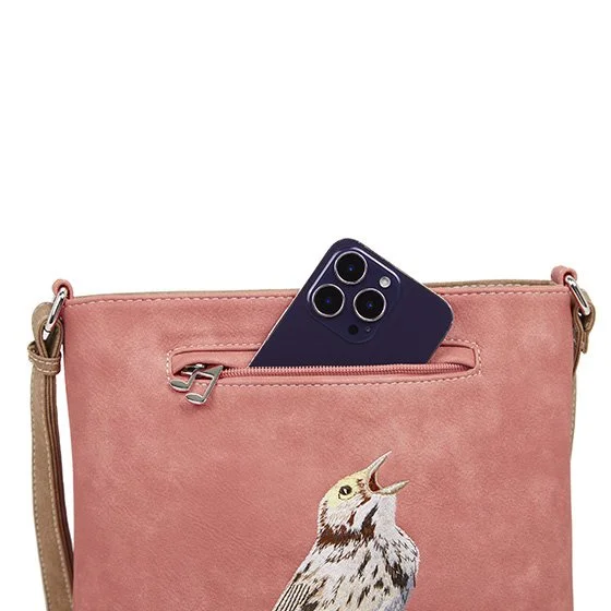 APP10 FRONT POCKET LR.jpg