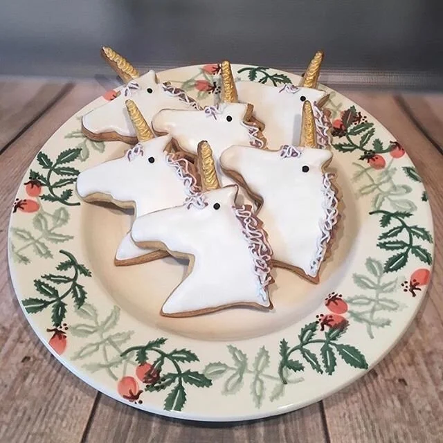 Happy Sunday! Hope you all have a peaceful  day 🦄 
#unicorns #magical #sunday #weekend #biscuits #gifts