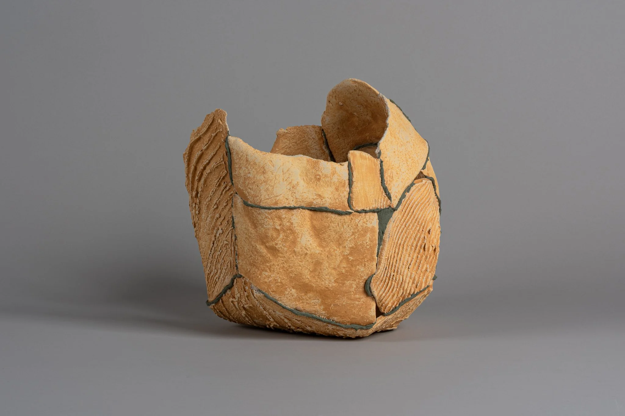 Pod, 21cm high.