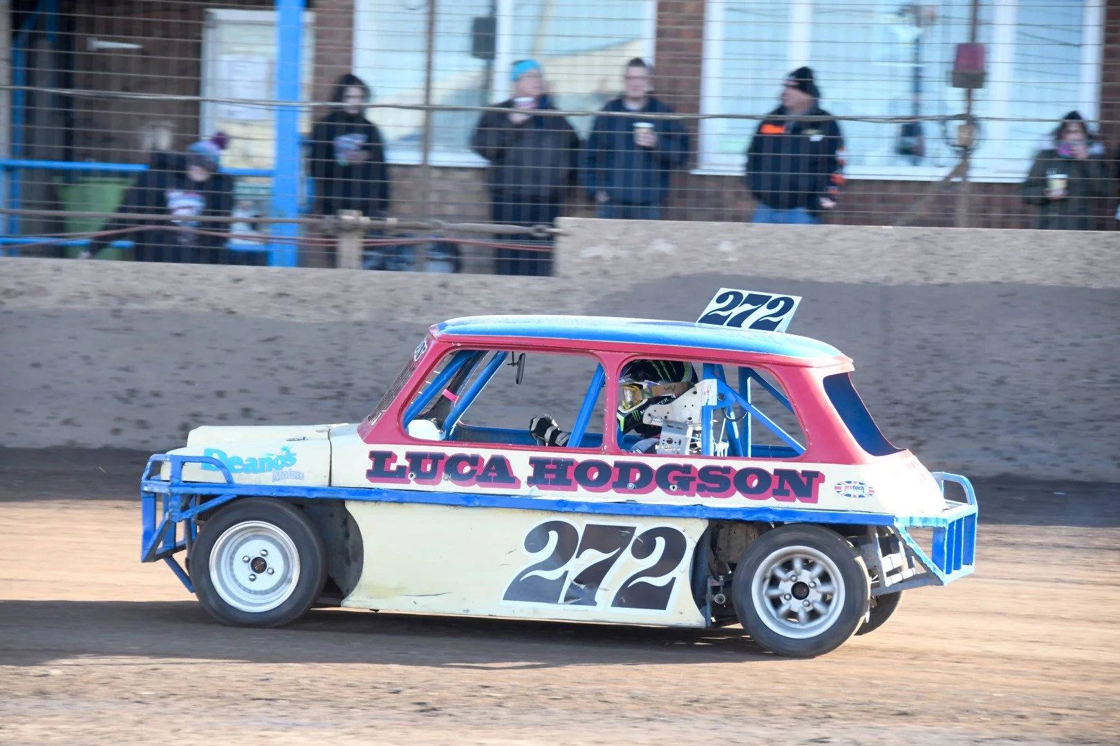 #272 Luca Hodgson