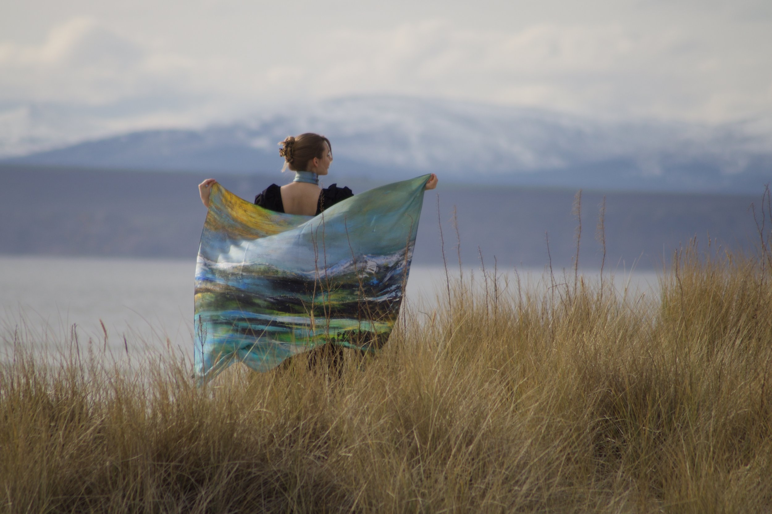 Affric Glow Oversize Square.jpeg