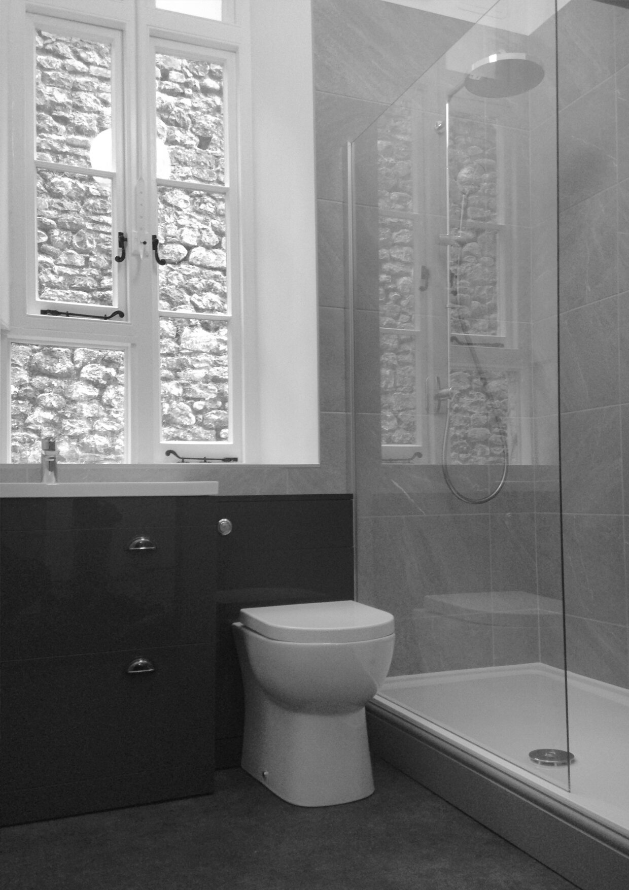 bathroom 2blk.jpg