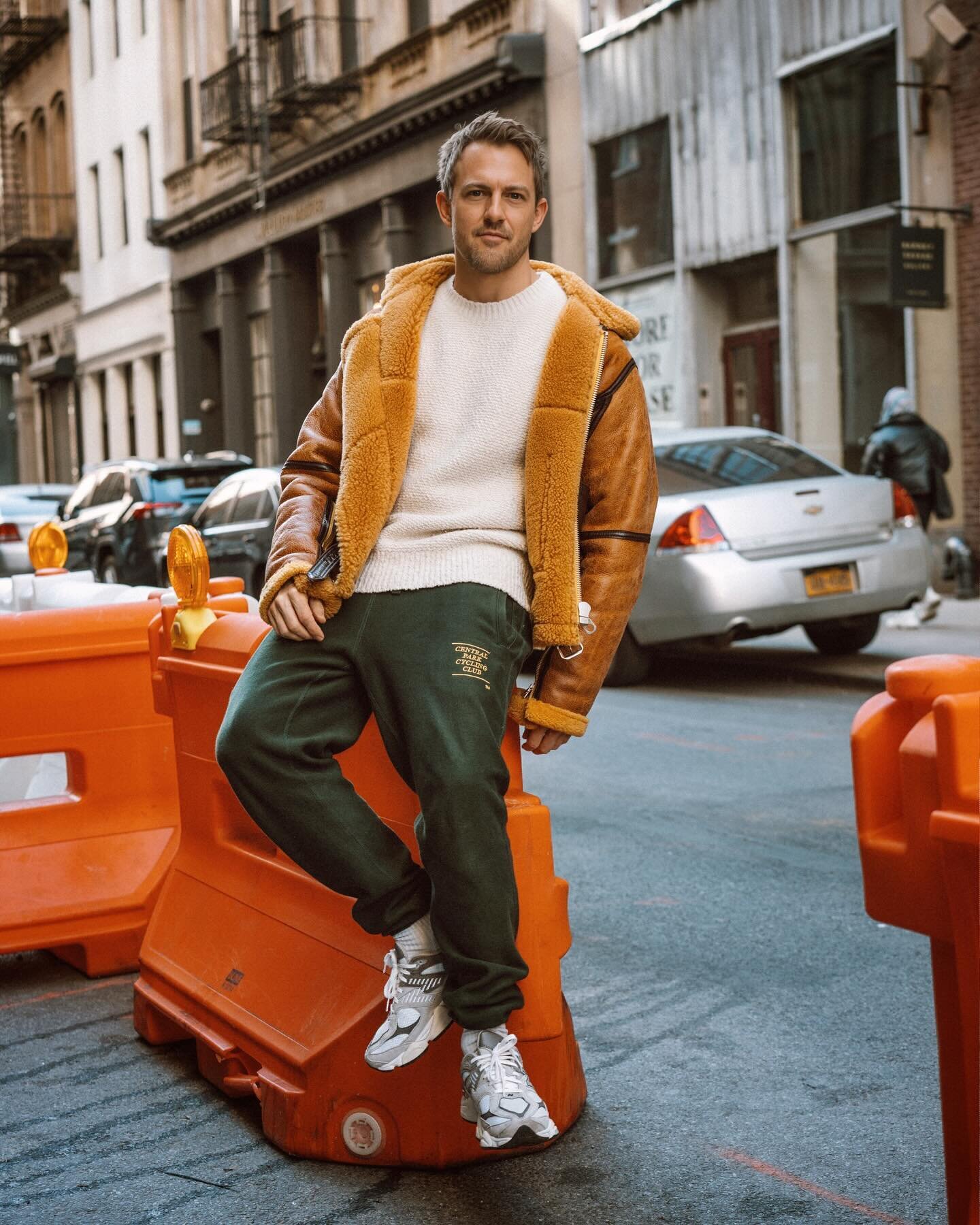 Tribeca morning&hellip; Wearing my favorite comfy fit: @rubbernroad #centralparkcyclingclub sweats, @bananarepublic sweater, @nigelcabournengland shearling, and @newbalance trainers.