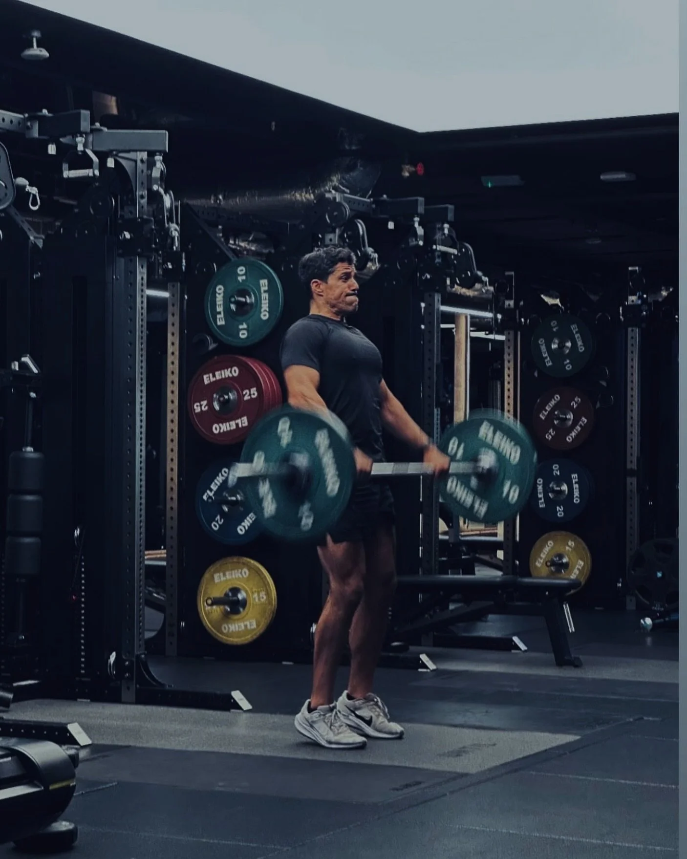 EQUAL EFFORT

Make the simple things easy, and make the hard things possible.

Whether it&rsquo;s 4kg, 40kg or 400kg the effort remains the same.

Whether you&rsquo;re just starting out, trying to break a plateau or cruising down the home straight th