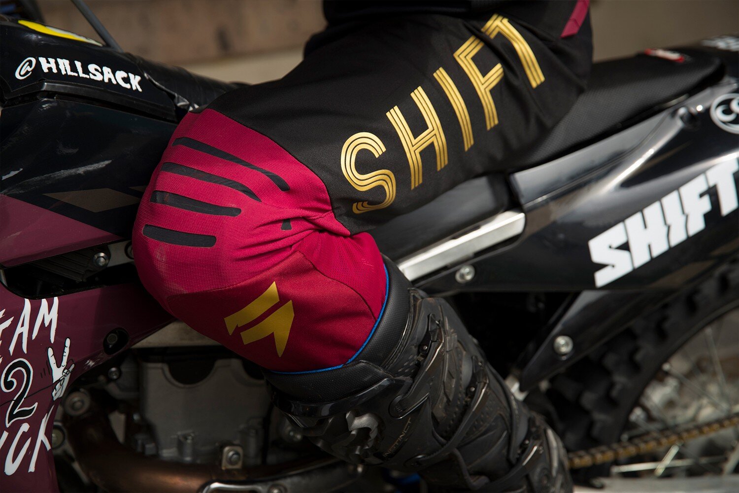 https---hypebeast.com-image-2019-03-shift-mx-endless-mexico-jimmy-hill-video-13.jpg