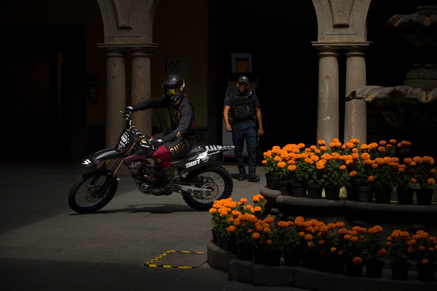 https---hypebeast.com-image-2019-03-shift-mx-endless-mexico-jimmy-hill-video-06.jpg