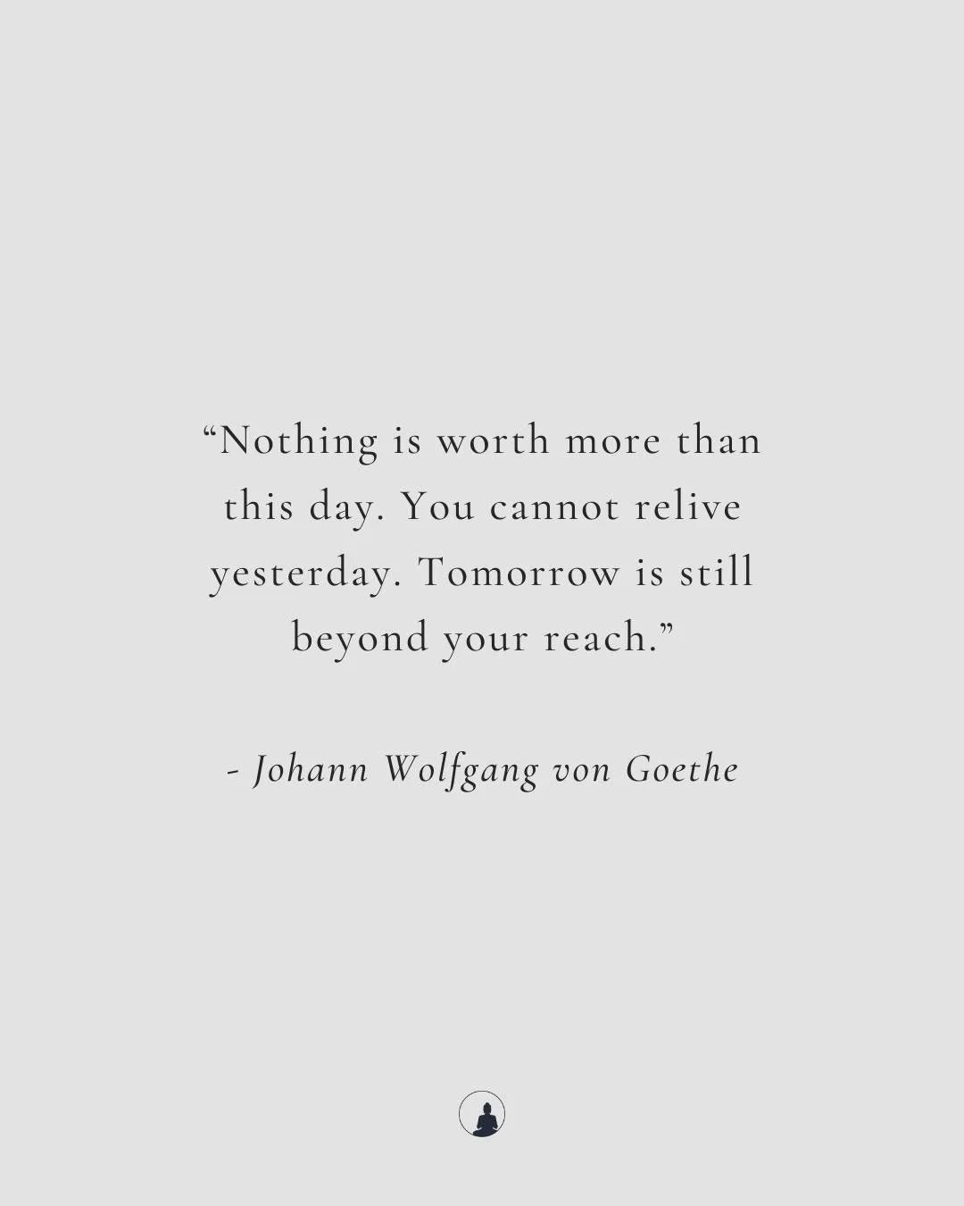 Happy M I N D F U L  M O N D A Y 🩵