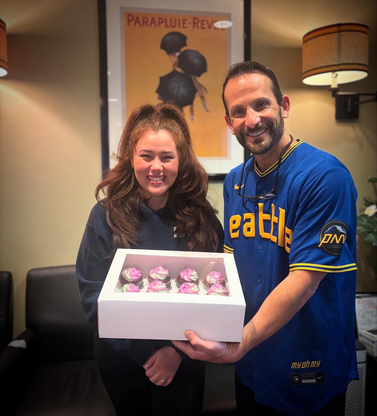 We are living the SWEET LIFE thanks to our wonderful patient Tiana! She even matched the frosting to our logo colors. Thank you so much Tiana for the sweet splurge! They were almost too pretty to eat. Almost 😜