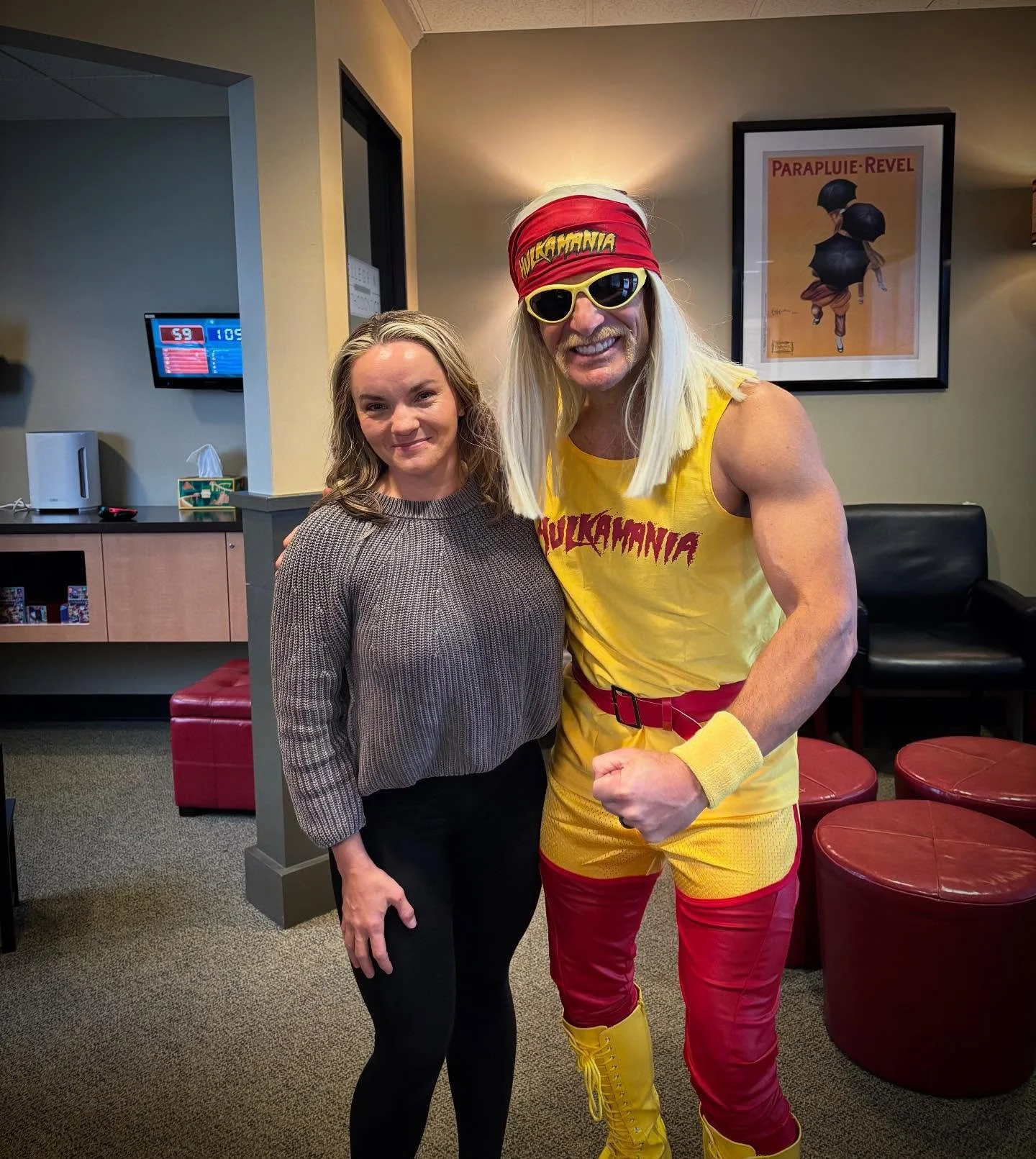 Mayya was excited to meet Hulk Hogan at her visit today. #happyhalloween #hulkhoganismyorthodontist