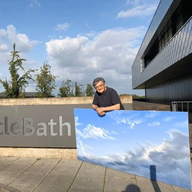 A lovely day - delivering my large paintings to the Bath Circle Hospital last year☀️ .
.
.
.
.
.
.
#philipbouchard #art #artist #oilpainter #oilpaintingart #sky #askyaday #skydiary #nature #visualpoem #bathartists #clouds #motion #bathart #artforsale